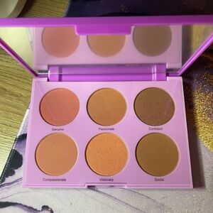 RealHer YOU ARE BRILLIANT Pro Blush Pallette